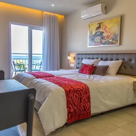 Aparthotel Zodiac Larnaca