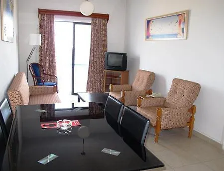 Zodiac Apart Otel Larnaca
