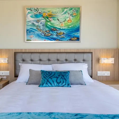 Zodiac Apart Otel 3*