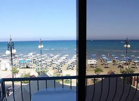 Lejlighedshotel Zodiac Larnaca