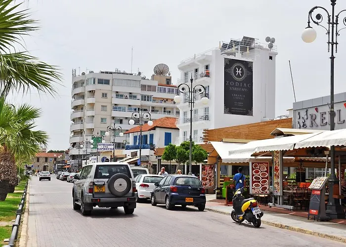 Hotel de apartamente Zodiac Larnaca
